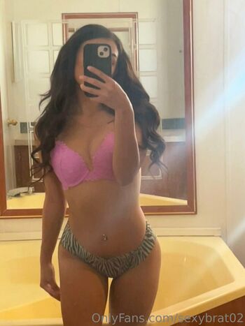 sexybrat02
