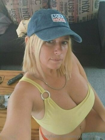 sexyvalentinafree