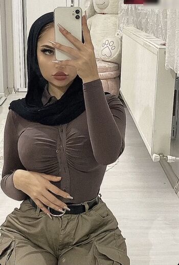Şeyma Kaya/symkyckkk