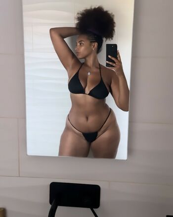 Shadia Ampadu
