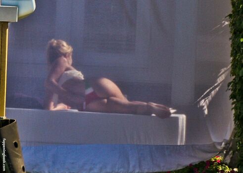 Shakira