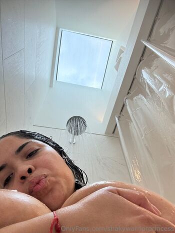 Shakywarriorprincess