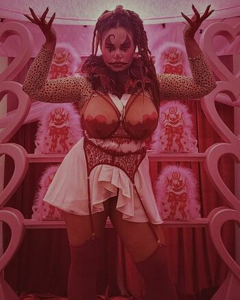 Sharlettewitch