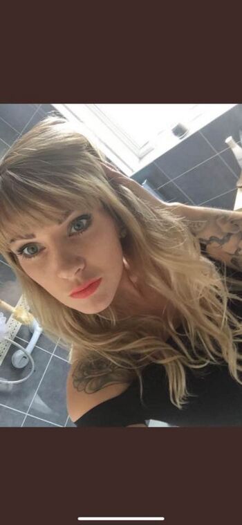 Sharni Knighton