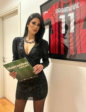 Sharon De Luca