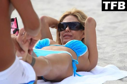 Shauna Sand