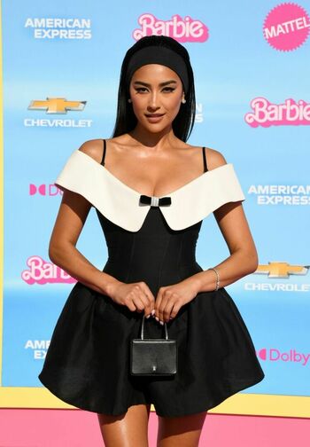 Shay Mitchell