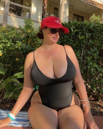 Shea Sweetness