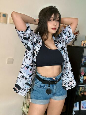Shermie Cosplay
