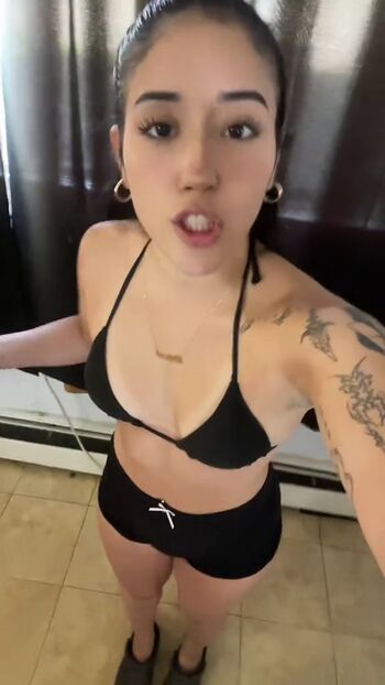 Shilynn Velez