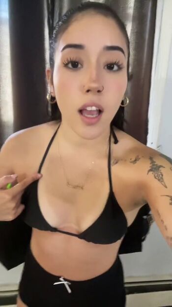 Shilynn Velez