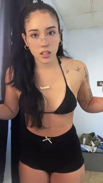 Shilynn Velez