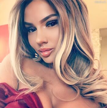 Shirin David