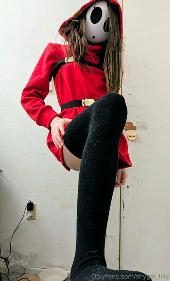 shygal_lilly