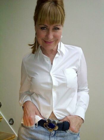 Sian Lloyd