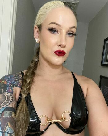 sienna_day