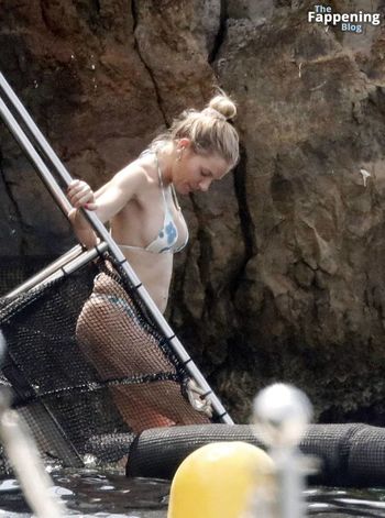 Sienna Miller