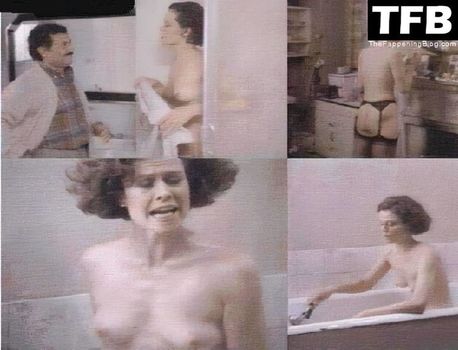 Sigourney Weaver