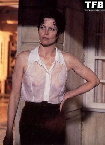 Sigourney Weaver