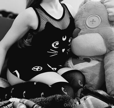 silky_socks