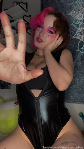 simplesuccubus