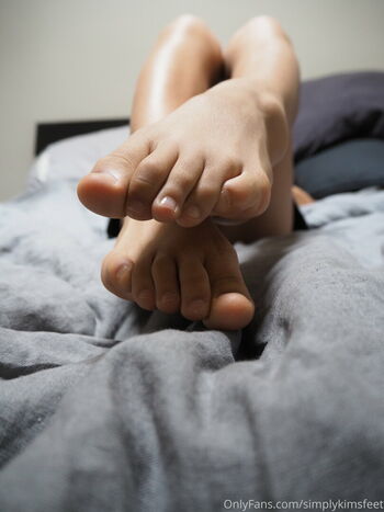 simplykimsfeet