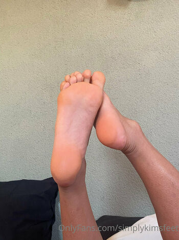 simplykimsfeet