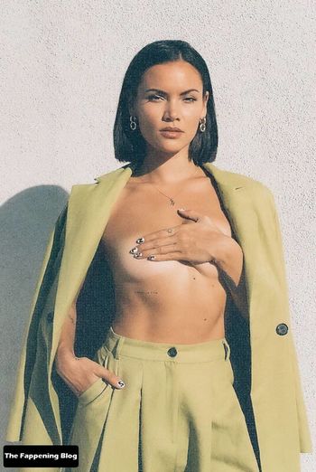 Sinead Harnett
