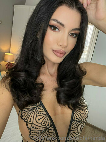 sinsofamanda