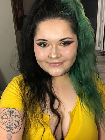SkyebellaXXX