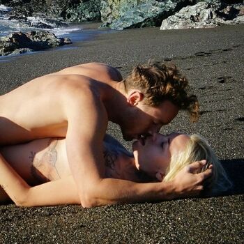 Skylar Grey