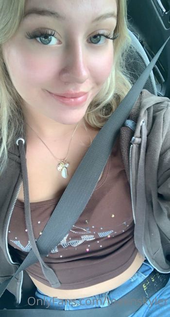 skylerstormxo