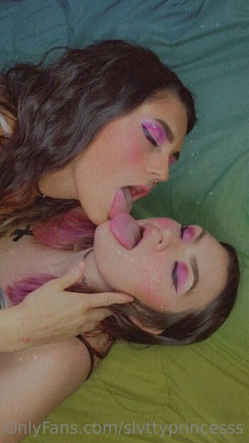 slvttyprincesss