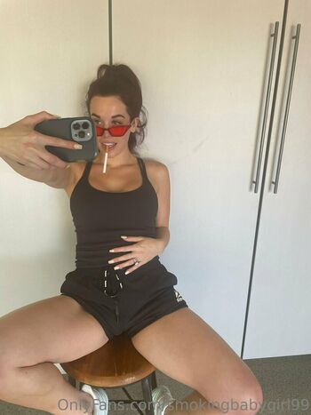 smokingbabygirl99