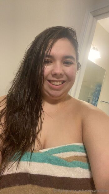 snkycaroline