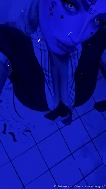 snowbunnygang420