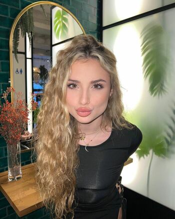 Sofia_surferss