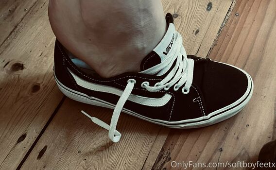 softboyfeetx