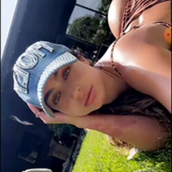 Sommer Ray