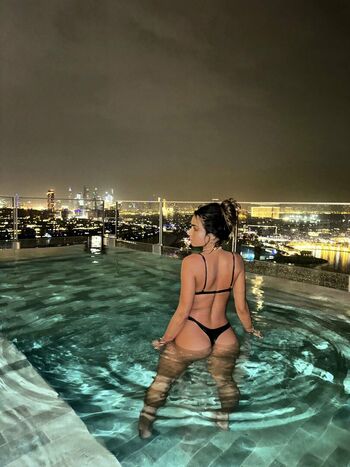 Sommer Ray