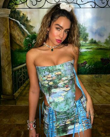 Sommer Ray