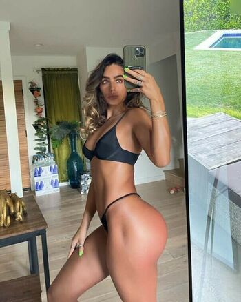 Sommer Ray