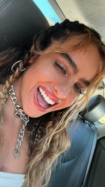 Sommer Ray