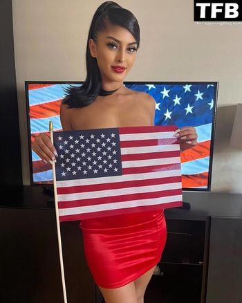 Sophia Leone