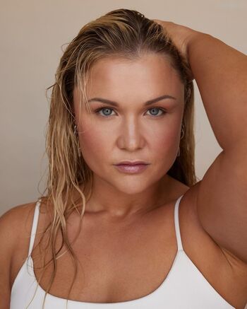 Sophia Thiel