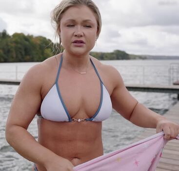 Sophia Thiel