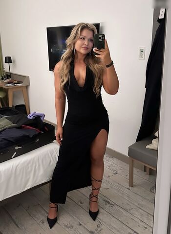 Sophia Thiel