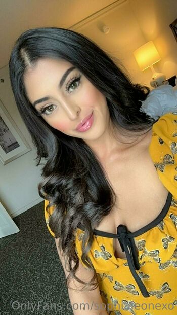 sophialeonexo