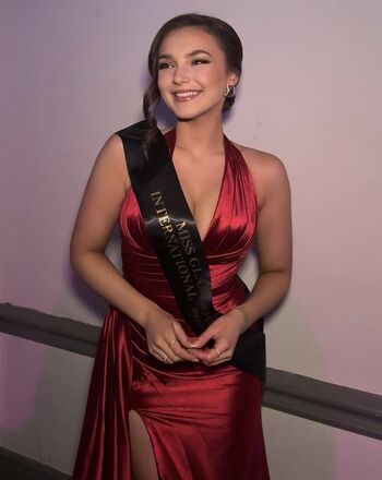 Sophie Wallace
