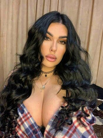 spicylayaxo